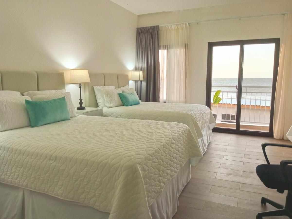 Tramonto Boutique Hotel La Ceiba Extérieur photo