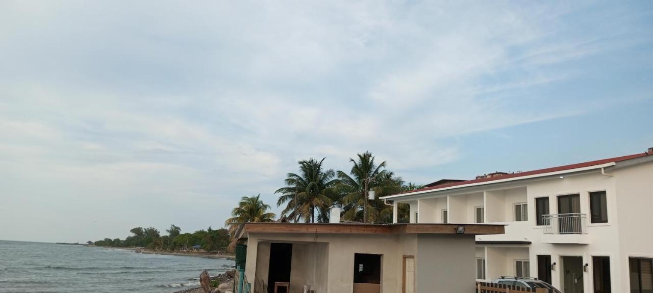 Tramonto Boutique Hotel La Ceiba Extérieur photo